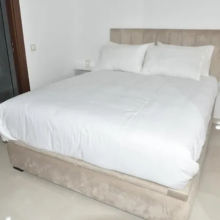 Lovely Apartment With Pool & Gym Kenitra Exterior photo